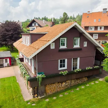 Haus Bergsonne Апартаменты Браунлаге