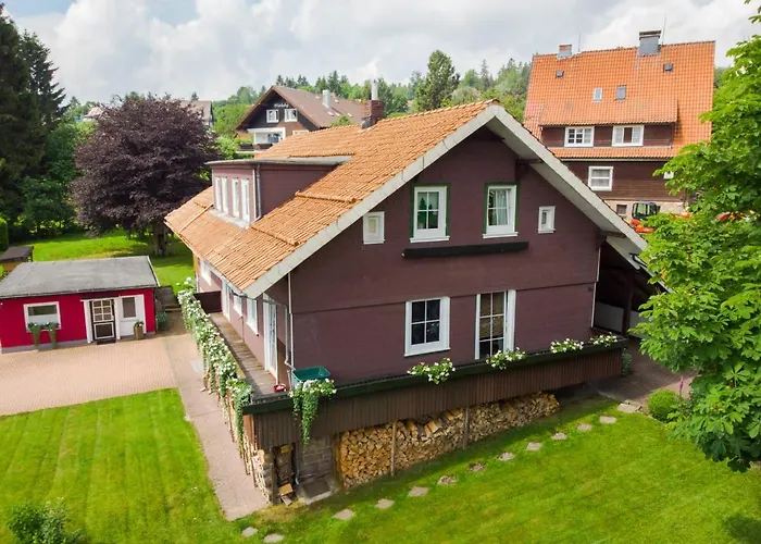 Haus Bergsonne Апартаменты Браунлаге